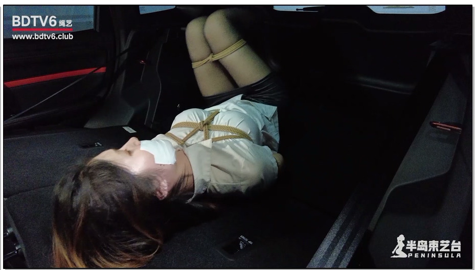 【半岛束艺】机智的我找到了门禁卡