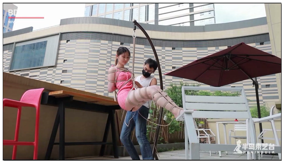 【半岛束艺】我看路人，路人看我